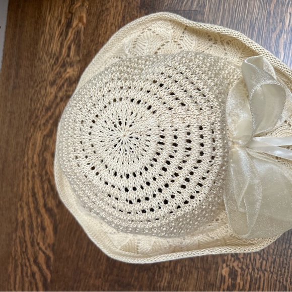 Vintage Beach Crochet Woven Beige Bow Floppy Hat Women’s Adult Size Feminine - Picture 4 of 16